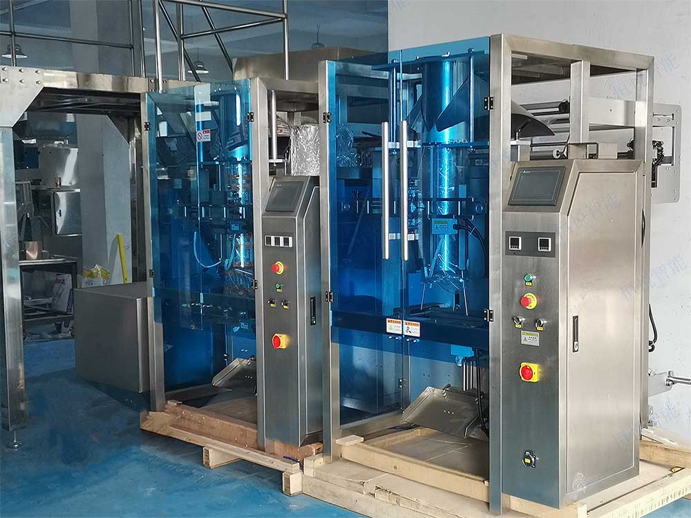 720立式包裝機(jī).jpg 720立式包裝機(jī).jpg