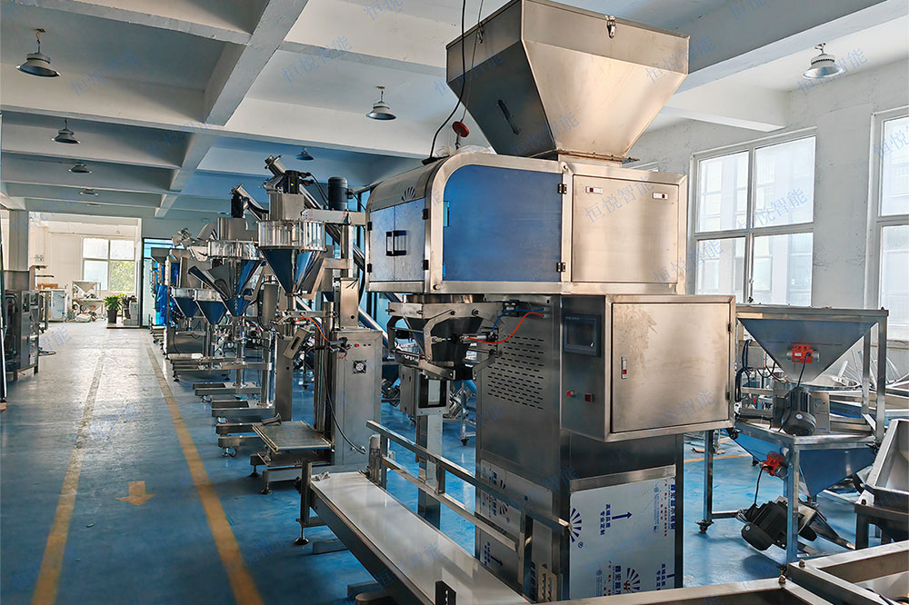 25公斤面粉包裝機(jī).jpg 25公斤面粉包裝機(jī).jpg