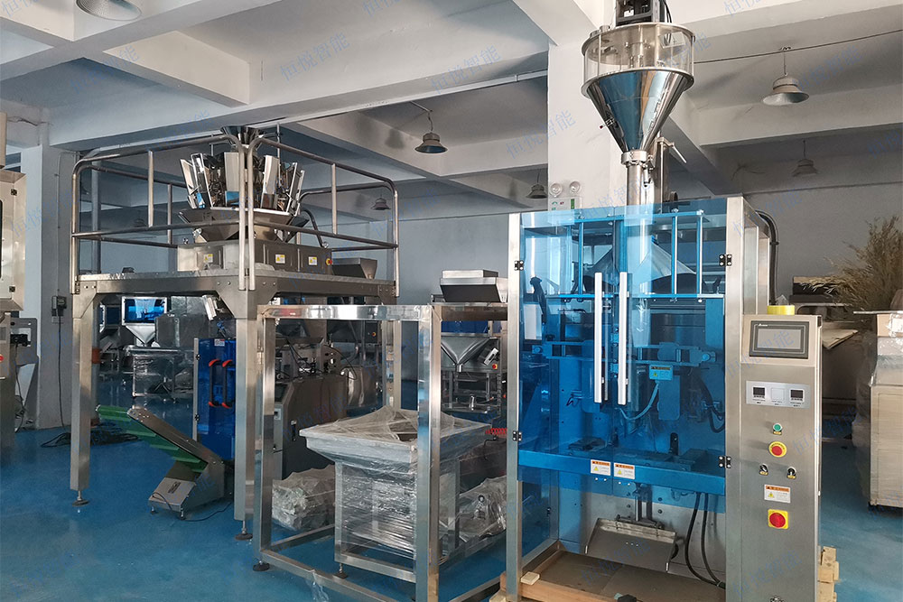 粉末自動稱重包裝機按照GMP標(biāo)準(zhǔn)制作生產(chǎn)