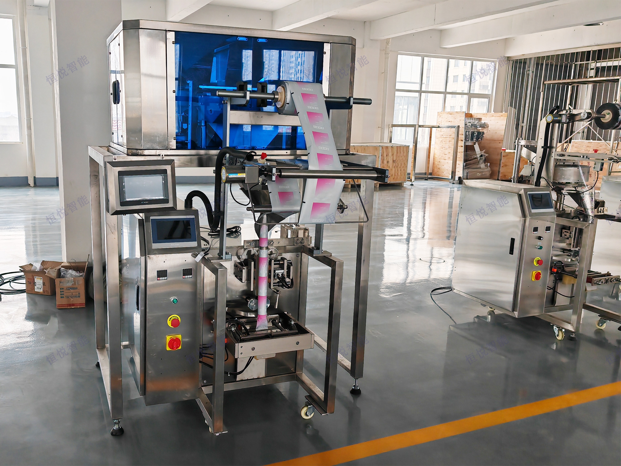 全系列小立式包裝機均支持三邊封、背封、枕式封等多種袋型