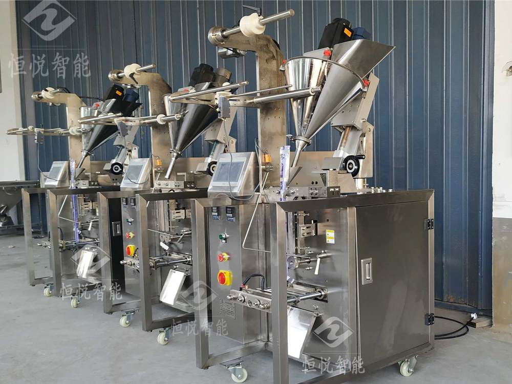 粉劑定量包裝機發(fā)貨現場