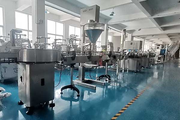 粉體半自動(dòng)包裝機(jī)，通用性強(qiáng)性價(jià)比高