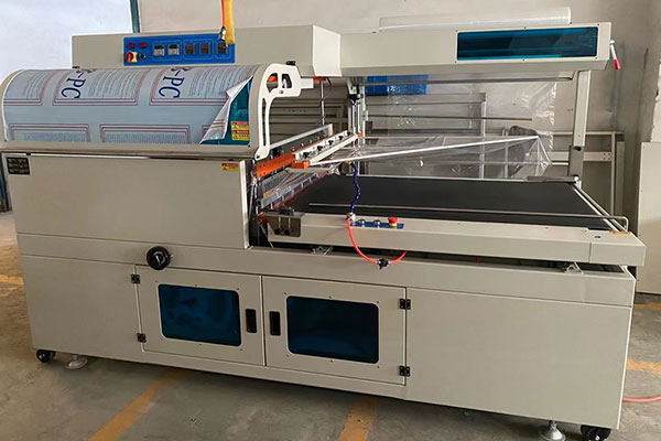 全自動熱收縮包裝機處理后的物品能密封、防潮、防污染